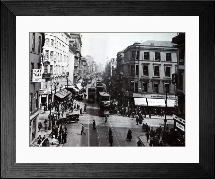 Framed Print : Argyll Street in Glasgow circa 1935