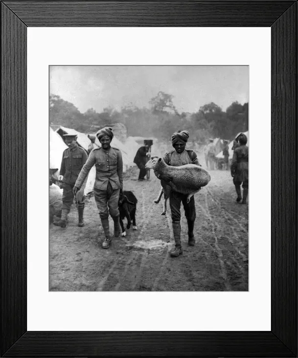 Framed Print : Indian soldiers bring a takeaway into camp. Britain utilised troops from all over Framed Print : Indian soldiers bring a takeaway into camp. Britain utilised troops from all over