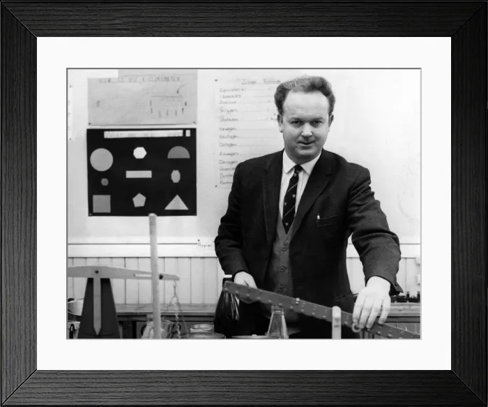 Framed Print : Archie MacPherson BBC Freelance Sports Commentator & maths teacher Framed Print : Archie MacPherson BBC Freelance Sports Commentator & maths teacher