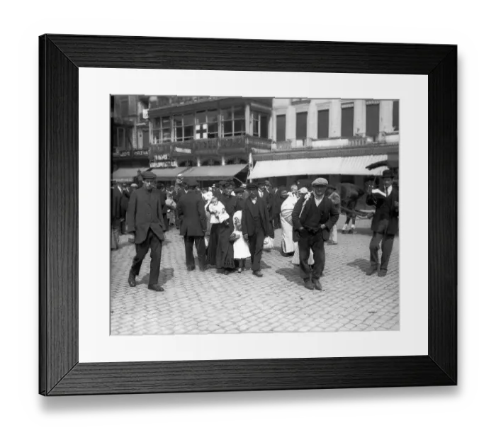 Framed Print : World War One Brussels Street Scene August 1914 A family of refugees reach Framed Print : World War One Brussels Street Scene August 1914 A family of refugees reach