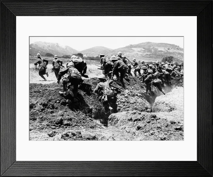 Framed Print : Men of the 2nd Royal Naval Brigade, Royal Naval Division Framed Print : Men of the 2nd Royal Naval Brigade, Royal Naval Division