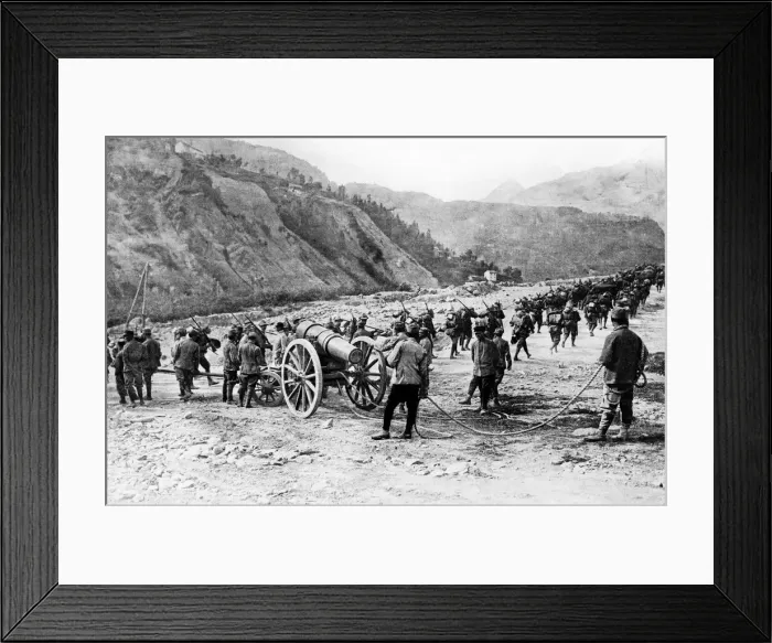 Framed Print : World War One - Italian troops on march with cannon October 1915
