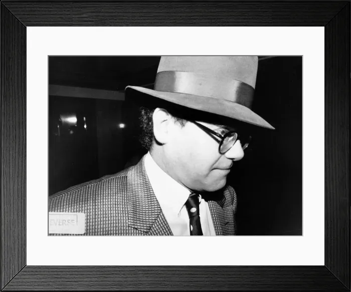 Framed Print : Elton John the singer January 1988 Framed Print : Elton John the singer January 1988