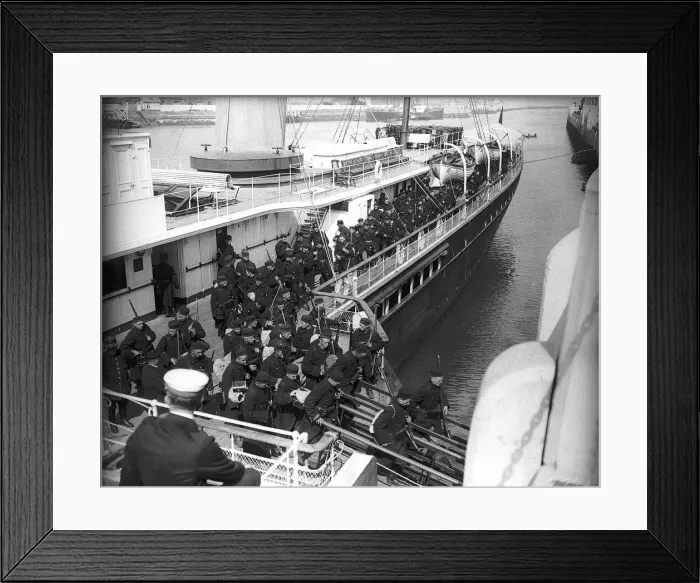 Framed Print : Belgian soldiers arriving by ship at Ostend from Havre during World War One