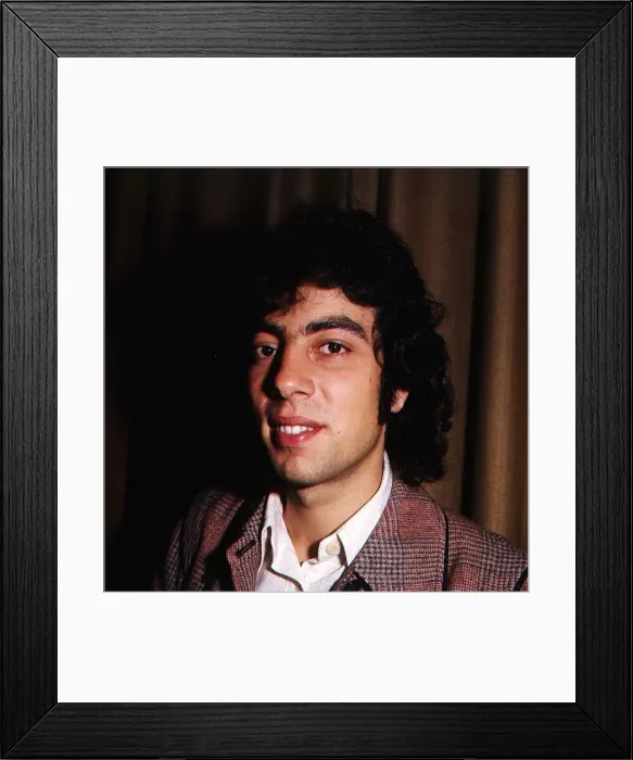 Framed Print : Graham Gouldman, band member of the group 10cc October 1973 Framed Print : Graham Gouldman, band member of the group 10cc October 1973