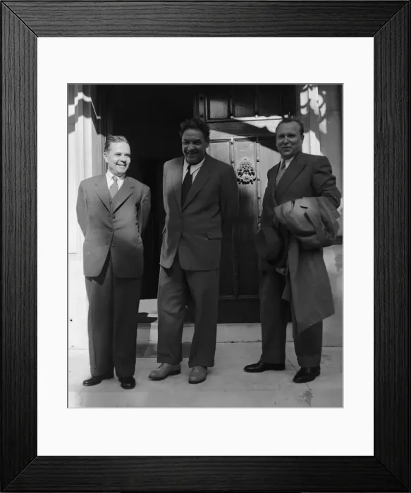 Framed Print : Suez Crisis 1956 L - R Mr Malik, Dimitri Shepilov Framed Print : Suez Crisis 1956 L - R Mr Malik, Dimitri Shepilov