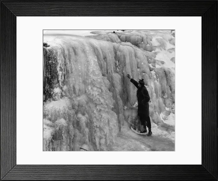 Framed Print : A shimmering wall of ice on one of the waterfalls on the Brecon Beacons