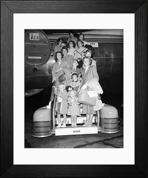 Framed Print : Suez Crisis 1956 The families of British workers in Egypt arriving at London