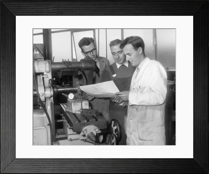 Framed Print : Workers at Southwarks in Corby getting on with a busy day. June 1958 Framed Print : Workers at Southwarks in Corby getting on with a busy day. June 1958