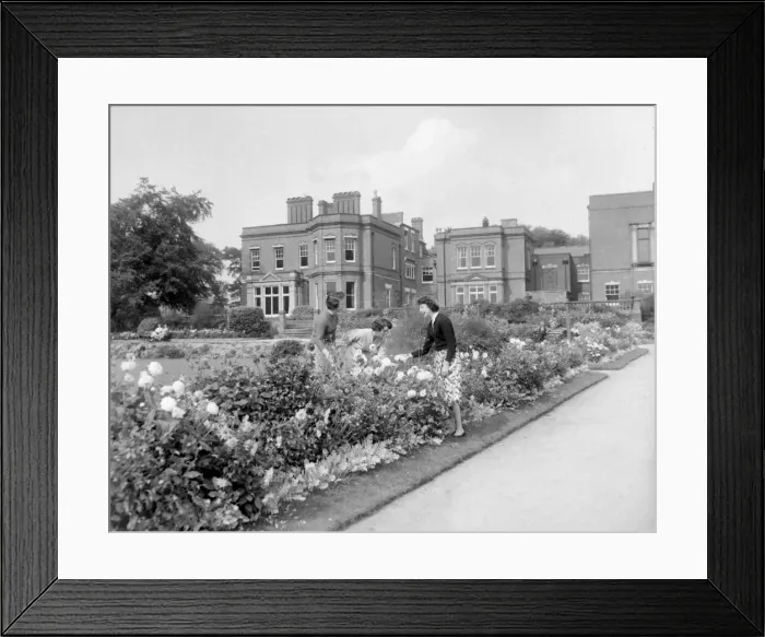 Framed Print : Though it lies on the fringe of the Black Country there is much that is green