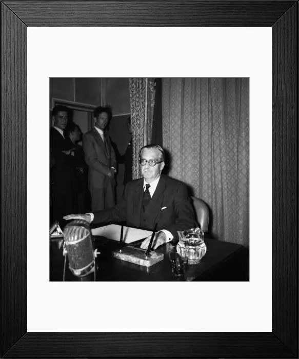 Framed Print : Suez Crisis 1956 The Prime Minister Anthony Eden at Lime Grove Television Studios Framed Print : Suez Crisis 1956 The Prime Minister Anthony Eden at Lime Grove Television Studios