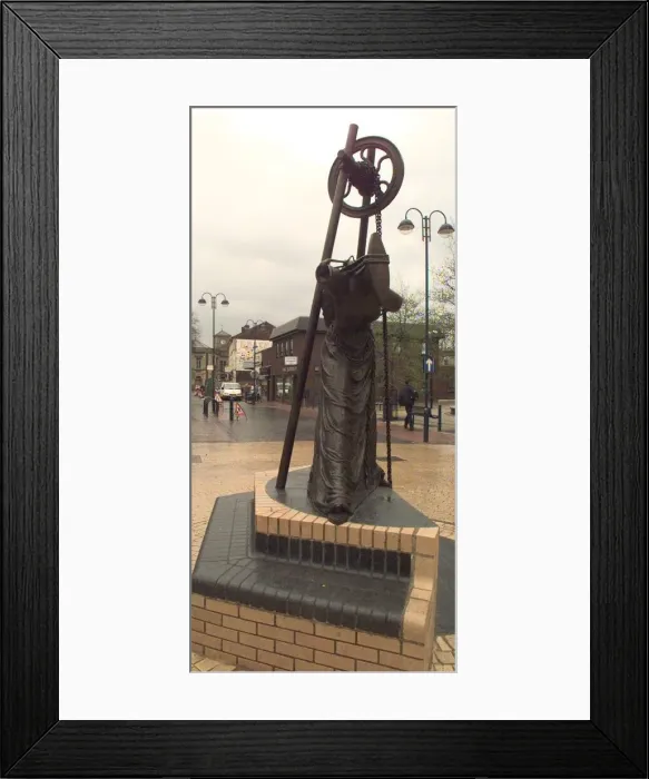 Framed Print : Statue in the High St. Bilston, West Midlands