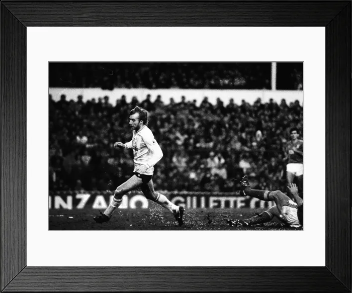 Framed Print : Tottenham Hotspur v Ipswich Town league match at White Hart Lane January 1984