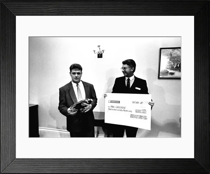 Framed Print : A smiling Paul Gascoigne today received the Barclays Young Eagle award 26 November 1987 Framed Print : A smiling Paul Gascoigne today received the Barclays Young Eagle award 26 November 1987