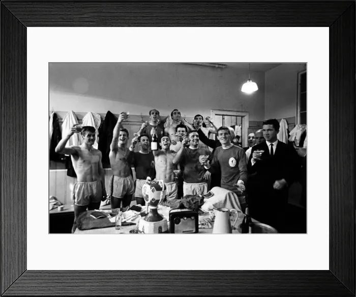 Framed Print : Liverpool players celebrate in the dressing room after beating Arsenal 5-0 to win Framed Print : Liverpool players celebrate in the dressing room after beating Arsenal 5-0 to win