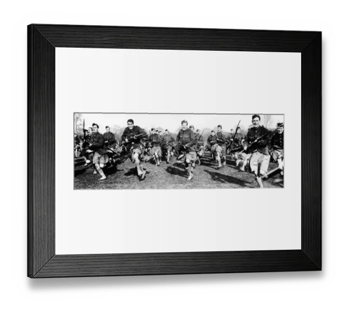 Framed Print : Scottish soldiers practise bayonet charging during World War One Framed Print : Scottish soldiers practise bayonet charging during World War One