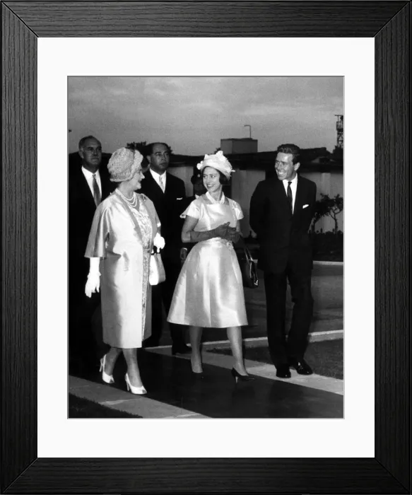 Framed Print : Queen Mother at London Airport with Princess Margaret and Lord Snowdon Framed Print : Queen Mother at London Airport with Princess Margaret and Lord Snowdon