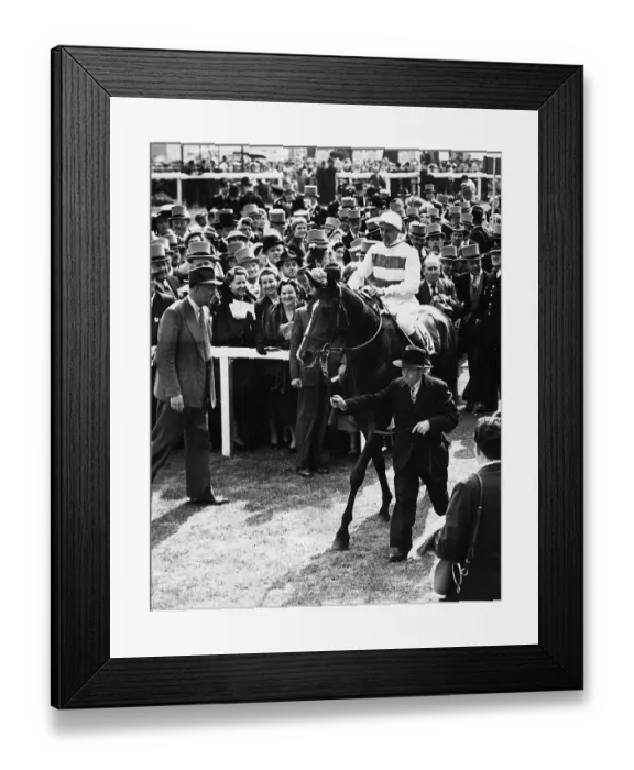 Framed Print : Phil Drake with F Palmer jockey wins Derby at Epsom - 1955 Framed Print : Phil Drake with F Palmer jockey wins Derby at Epsom - 1955