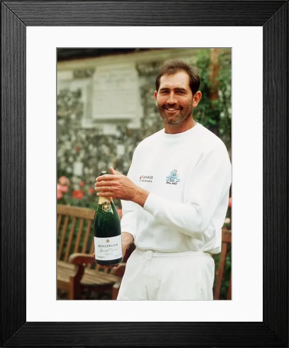 Framed Print : Graham Gooch cricket circa1990 Framed Print : Graham Gooch cricket circa1990