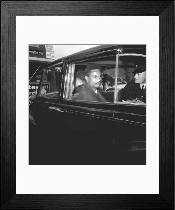Framed Print : John Edgecombe July 1963 former lover of Christine Keeler arriving at the Treasury
