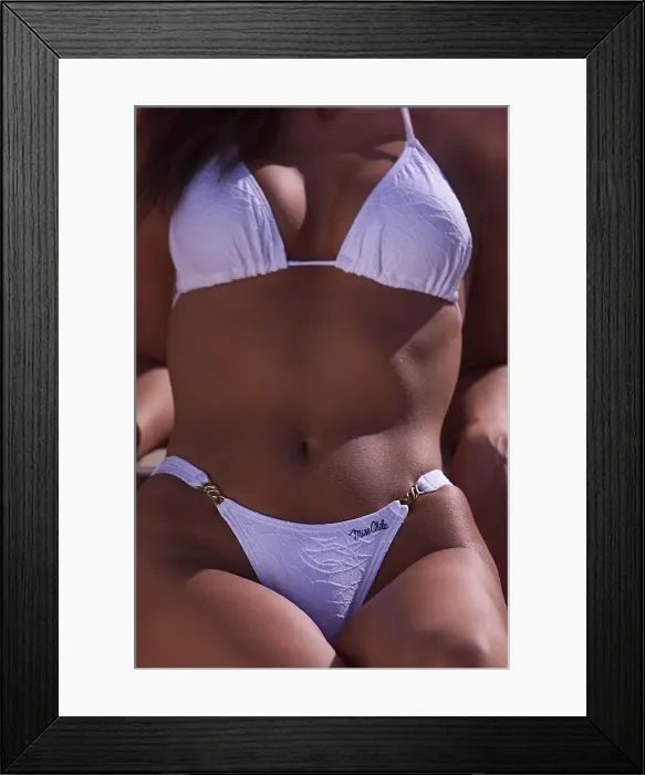 Framed Print : Miss Chile - November 1999 Beauty Contests Miss World contestant posing Framed Print : Miss Chile - November 1999 Beauty Contests Miss World contestant posing