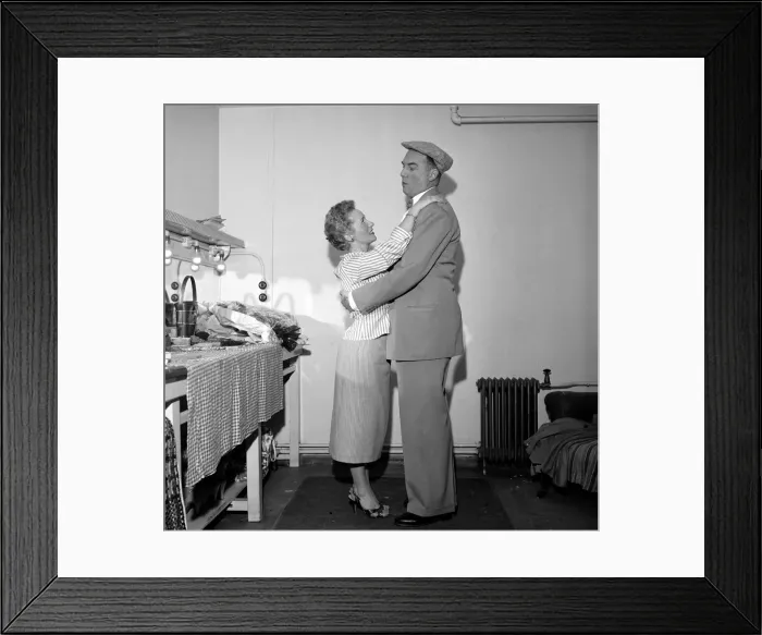 Framed Print : Scottish comedian Chic Murray with his wife and comedy partner Maidi Murray