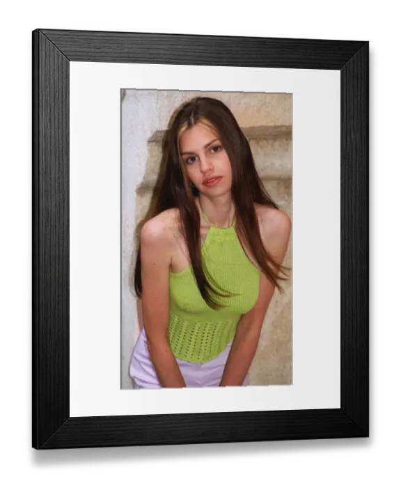 Framed Print : Jade Ball 17 years old from Farnham in Surrey finalist in the Elite Model Look Daily