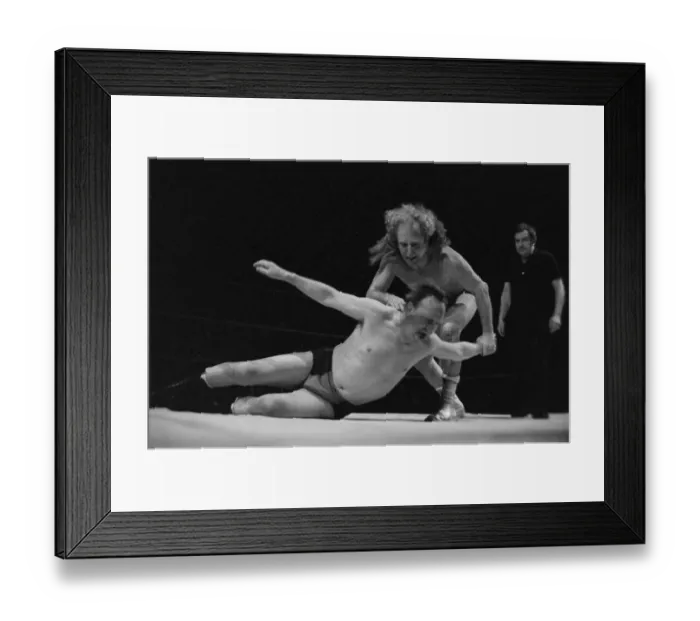 Framed Print : Jackie Pallo v Les Kellett Wrestling at the Elstree Civic Hall 74 1007 Framed Print : Jackie Pallo v Les Kellett Wrestling at the Elstree Civic Hall 74 1007