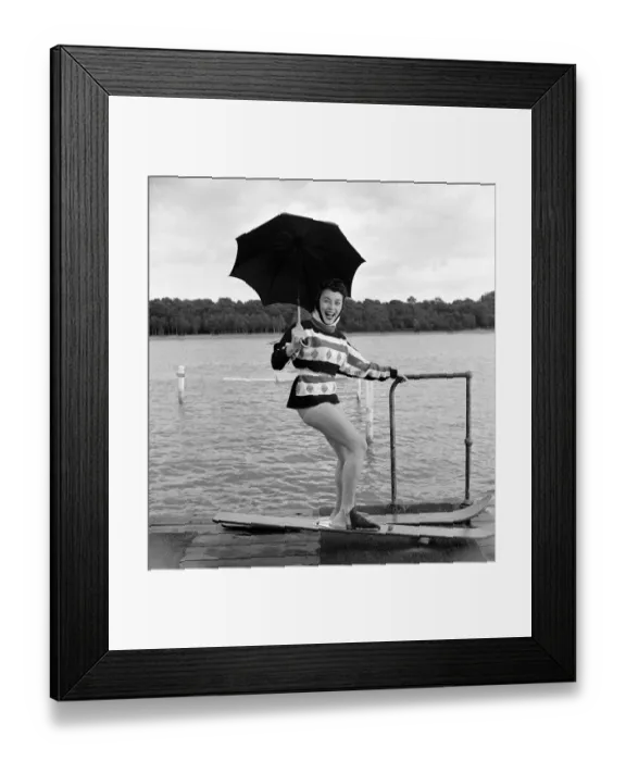 Framed Print : Grace O Connor, soprano, cabaret and TV singer is mad keen on water-skiing Framed Print : Grace O Connor, soprano, cabaret and TV singer is mad keen on water-skiing