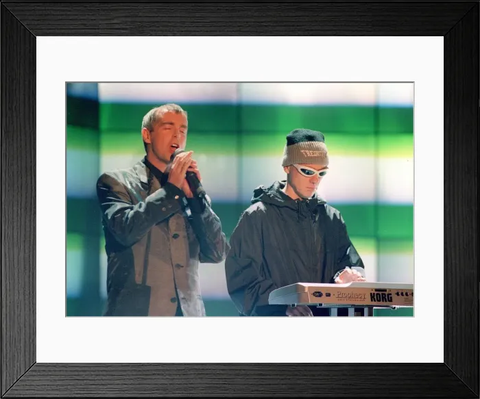 Framed Print : The Brit Awards February1996 The Pet Shop boys performing Framed Print : The Brit Awards February1996 The Pet Shop boys performing
