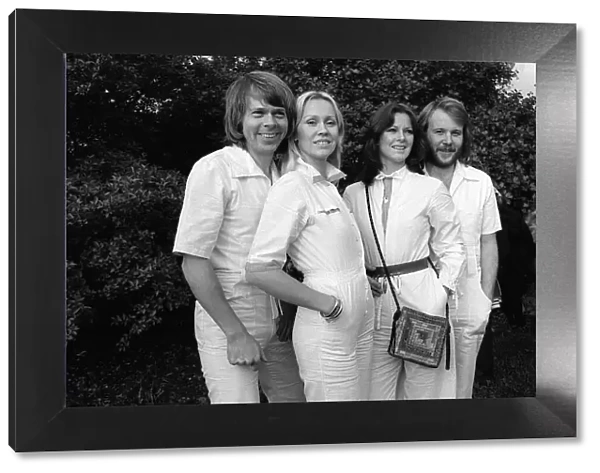 ABBA Pop group November 1976 Bjorn Ulvaeus, Agnetha Falstog