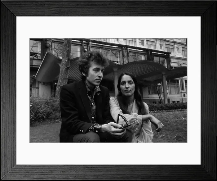 Framed Print : Bob Dylan 1965 Framed Print : Bob Dylan 1965