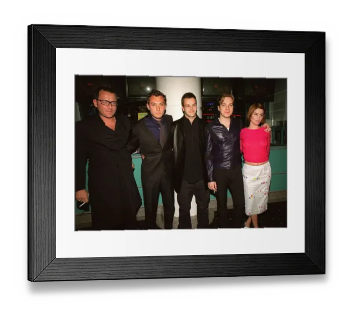 Framed Print : Sean Pertwee with actors (l-r) Jude Law, Jonny Lee Miller