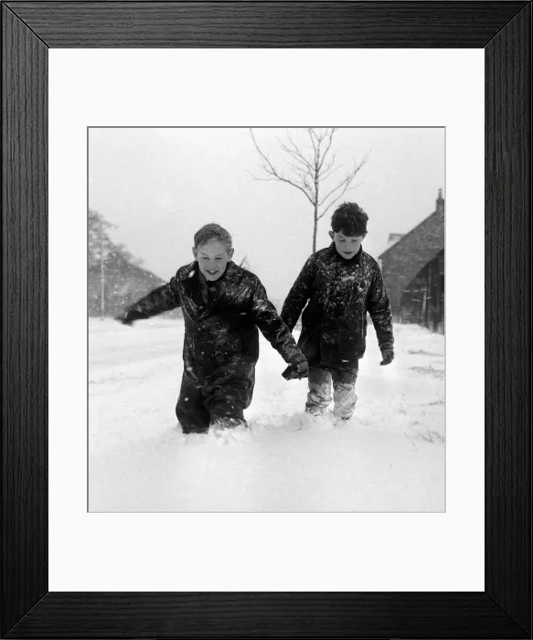 Framed Print : Weather - Snow - Children - Boys At Pelts Wood in Kent Framed Print : Weather - Snow - Children - Boys At Pelts Wood in Kent