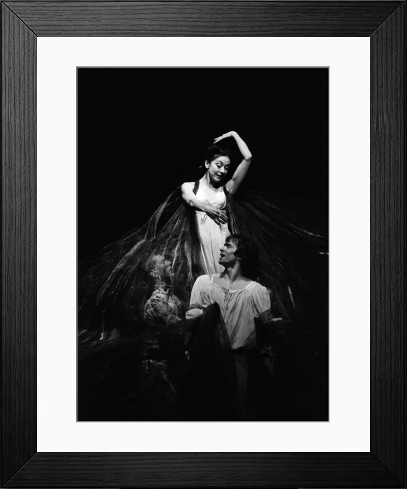 Framed Print : Rudolf Nureyev and Margot Fonteyn seen here at the presss photo call for the Royal Framed Print : Rudolf Nureyev and Margot Fonteyn seen here at the presss photo call for the Royal