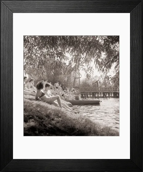 Framed Print : HolidaymakerIs in the Henley on Thames Swimming pool Women Sunbathing Framed Print : HolidaymakerIs in the Henley on Thames Swimming pool Women Sunbathing