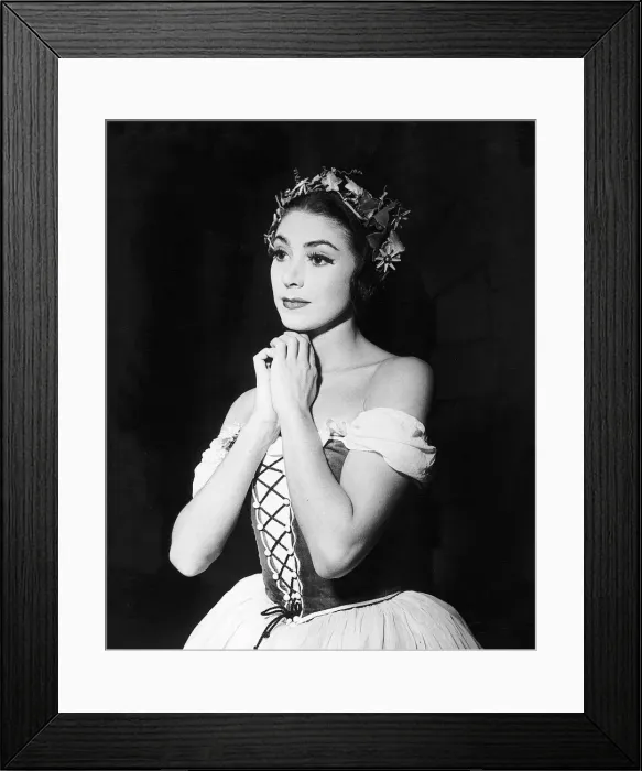 Framed Print : Ballerina Margot Fonteyn pictured as Giselle. October 1949 Framed Print : Ballerina Margot Fonteyn pictured as Giselle. October 1949