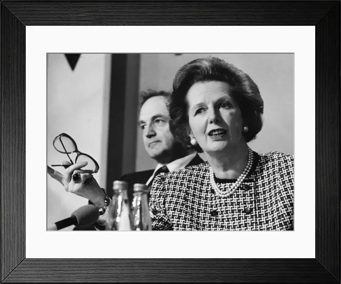 Framed Print : Margaret Thatcher Press conference June 1987 With George Younger MP in background Framed Print : Margaret Thatcher Press conference June 1987 With George Younger MP in background
