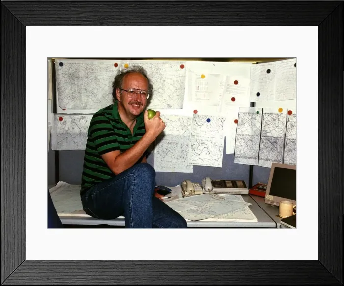 Framed Print : Michael Fish Weather Man Dbase A©Mirrorpix