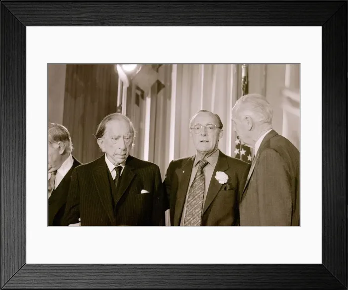 Framed Print : John Paul Getty Oil Billionaire gives £20, 000 to the world wildlife fund seen here Framed Print : John Paul Getty Oil Billionaire gives £20, 000 to the world wildlife fund seen here