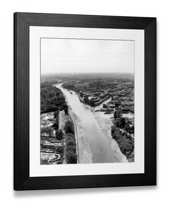 Framed Print : The River Thames at Kew South of Brentford, Middlesex Kew Gardens Framed Print : The River Thames at Kew South of Brentford, Middlesex Kew Gardens