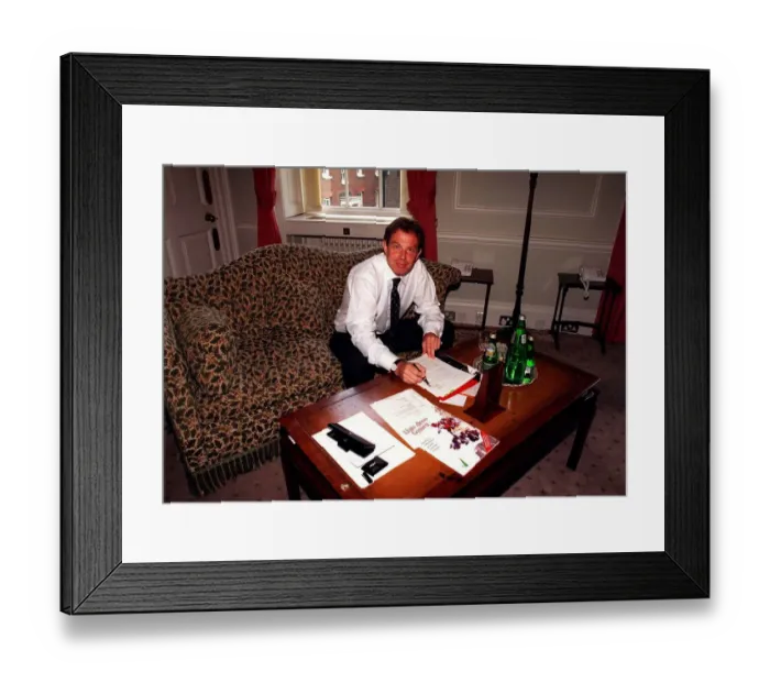 Framed Print : Tony Blair Prime Minister at 10 Downing Street 28 July 1997 interviewed by Mirror editor