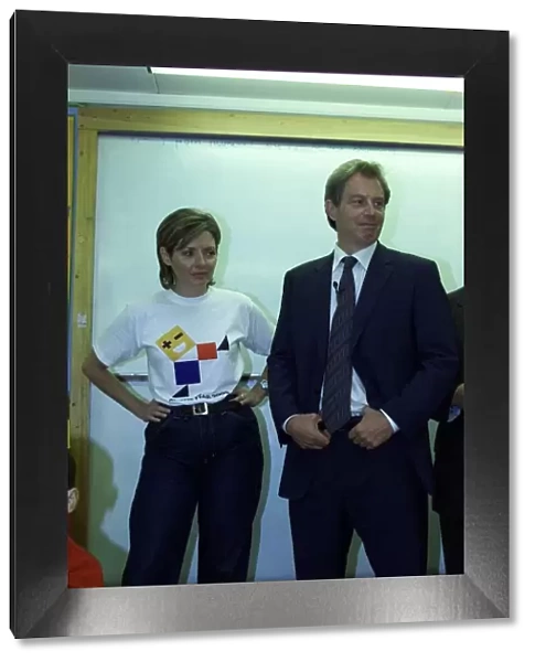 Tony Blair MP and Carol Vorderman Sept 1999 at Luton to launch Free Maths Stuff