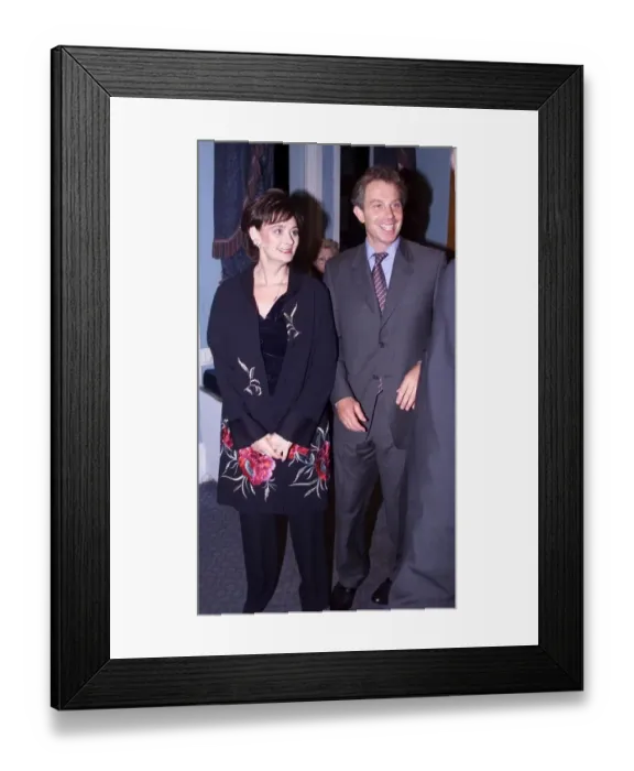 Framed Print : Tony Blair MP and Cherie Blair at the Royal Bath Hotel Sept1999 wearing a Japanese