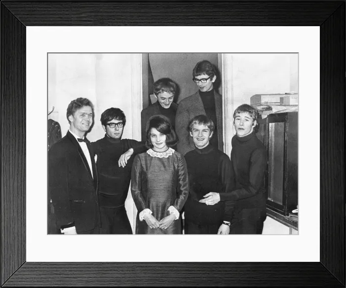 Framed Print : Miss M. L. Hobson, of Wolveleigh Terrace, Gosforth, one of Manfred Mann Framed Print : Miss M. L. Hobson, of Wolveleigh Terrace, Gosforth, one of Manfred Mann