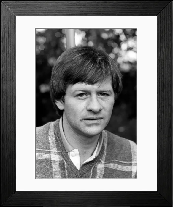 Framed Print : Alex Higgins former World Snooker Champion 1983 Framed Print : Alex Higgins former World Snooker Champion 1983