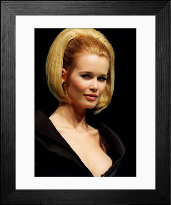 Framed Print : CLAUDIA SCHIFFER MODELS DIOR Framed Print : CLAUDIA SCHIFFER MODELS DIOR