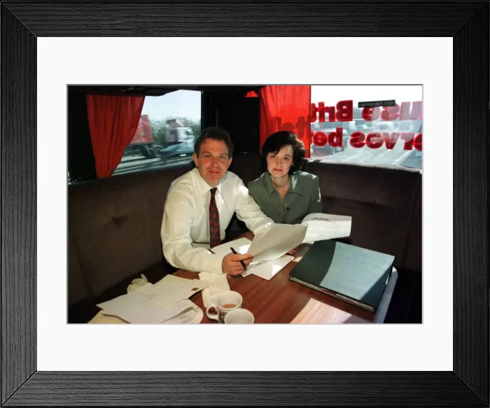 Framed Print : Labour leader Tony Blair with his wife Cherie on the Labour Partys battle bus