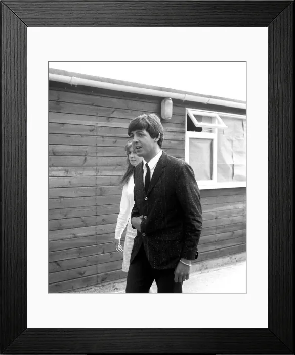 Framed Print : Paul McCartney and actress Jane Asher arriving at Luton Airport, May 1964 Framed Print : Paul McCartney and actress Jane Asher arriving at Luton Airport, May 1964