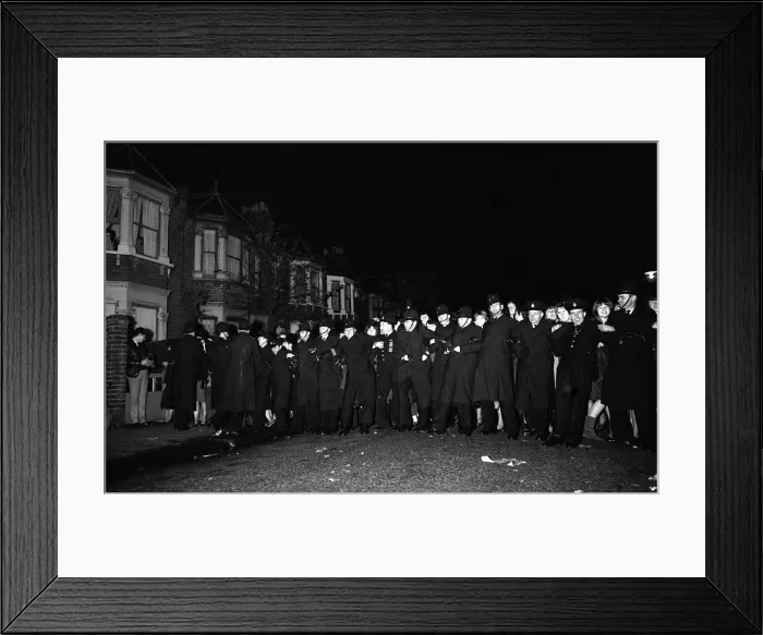 Framed Print : Pop Group The Beatles 9th November 1963 Police hold back the screaming Beatles fans Framed Print : Pop Group The Beatles 9th November 1963 Police hold back the screaming Beatles fans